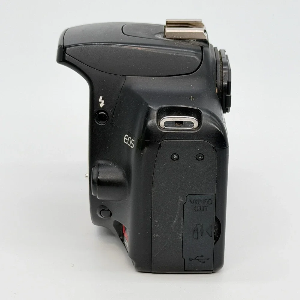 Canon EOS Rebel XS Digital SLR Camera Body DS126191 Err 99 For Parts or Repair